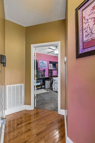 947 Bold Springs Rd, Mc Ewen, TN 37101