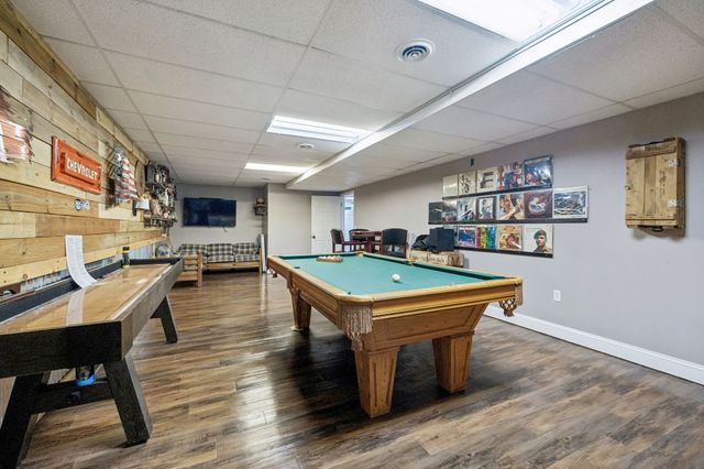 947 Bold Springs Rd, Mc Ewen, TN 37101