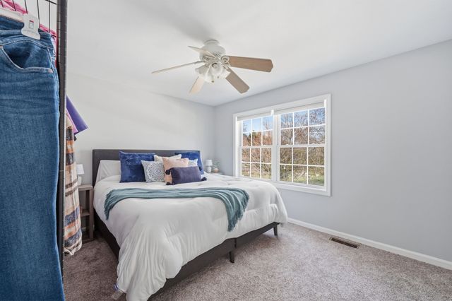 157 Mission Avenue, Manchester, NH 03104