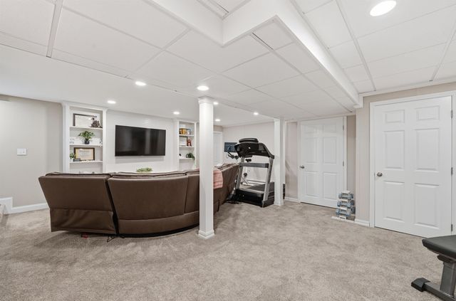 157 Mission Avenue, Manchester, NH 03104