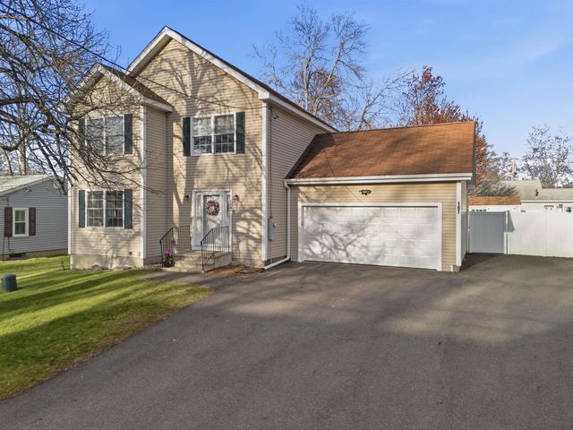 157 Mission Avenue, Manchester, NH 03104