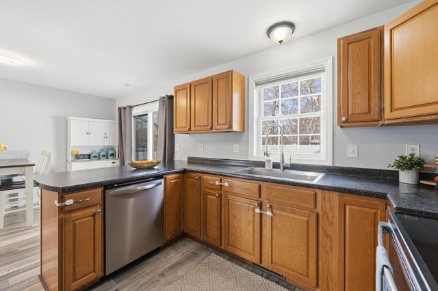 157 Mission Avenue, Manchester, NH 03104