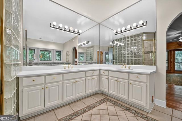 88 Pauls Lane, Ellijay, GA 30536