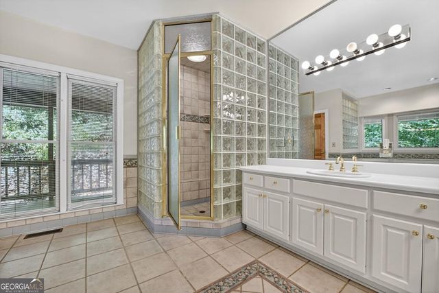 88 Pauls Lane, Ellijay, GA 30536