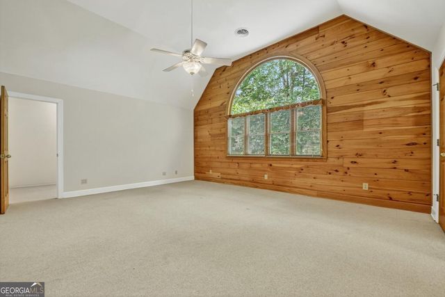 88 Pauls Lane, Ellijay, GA 30536