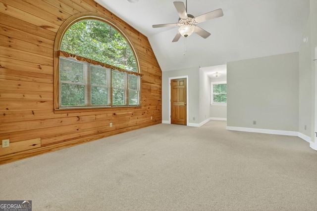 88 Pauls Lane, Ellijay, GA 30536