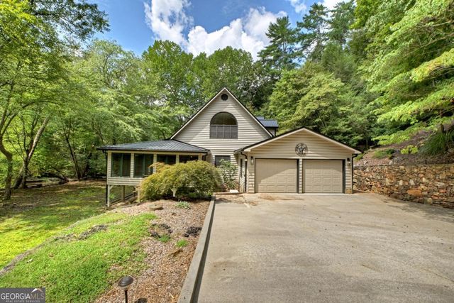 88 Pauls Lane, Ellijay, GA 30536