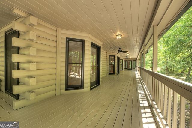 88 Pauls Lane, Ellijay, GA 30536