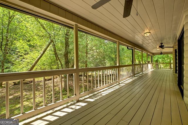 88 Pauls Lane, Ellijay, GA 30536