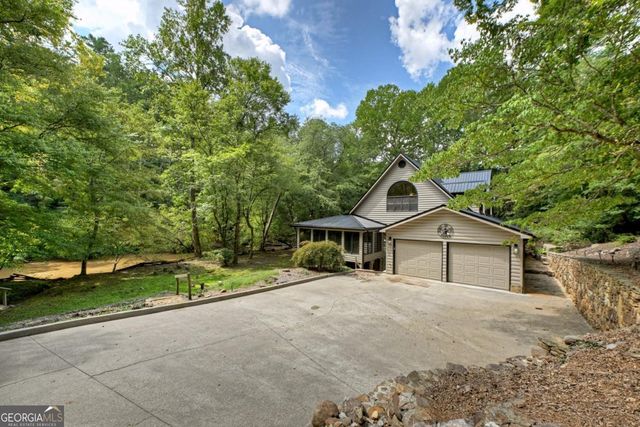 88 Pauls Lane, Ellijay, GA 30536