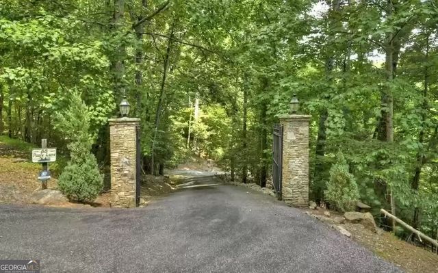 88 Pauls Lane, Ellijay, GA 30536