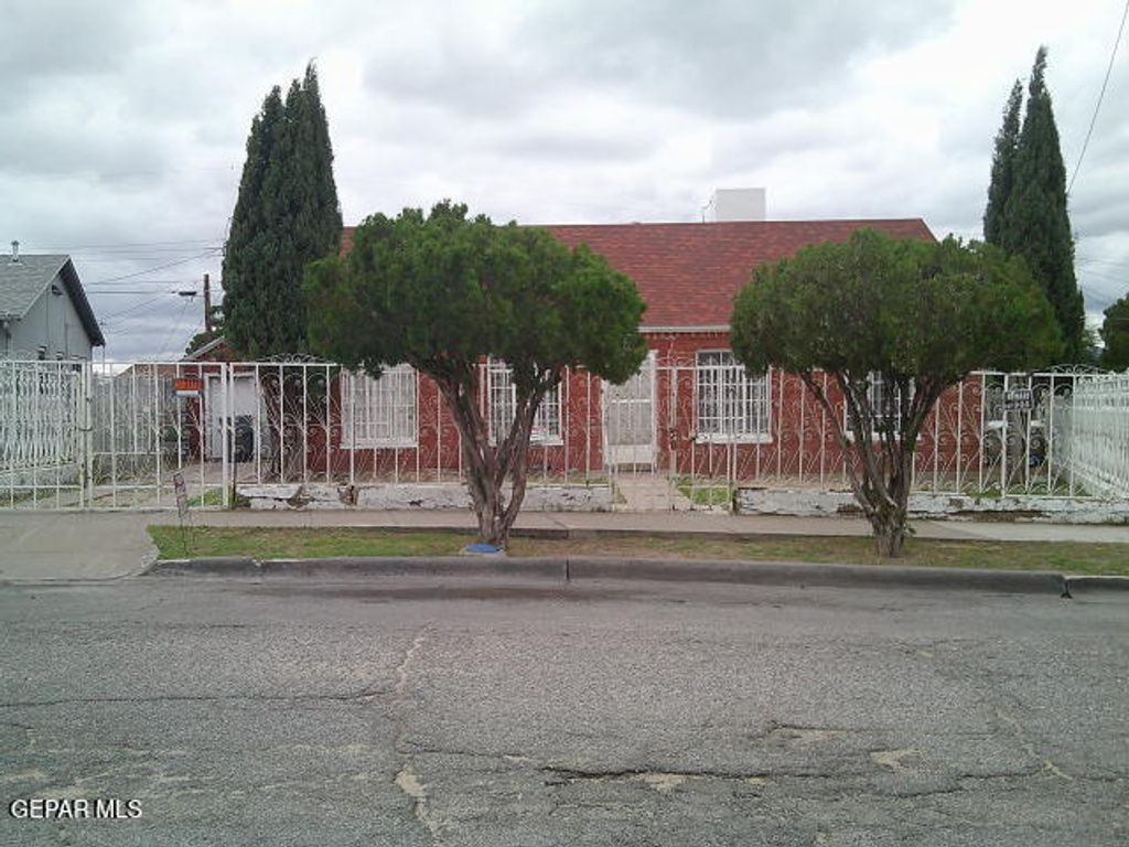 4606 DRIVER Lane, El Paso, TX 79903