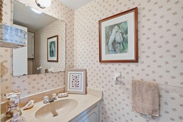 4890 BAY STREET NE 326, St Petersburg, FL 33703