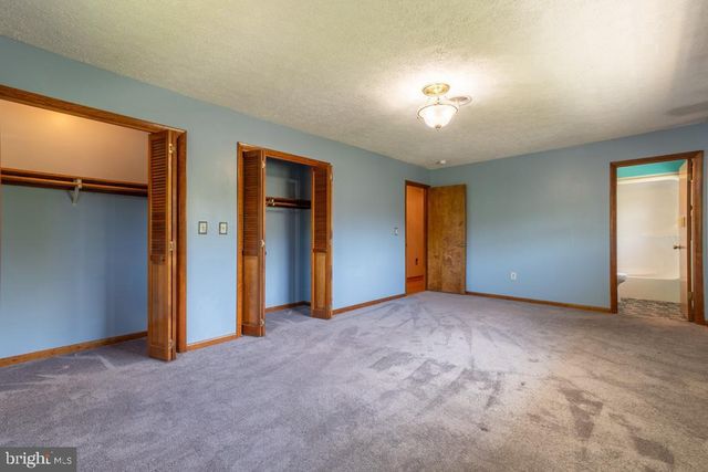 16 MARVA CT, Martinsburg, WV 25404