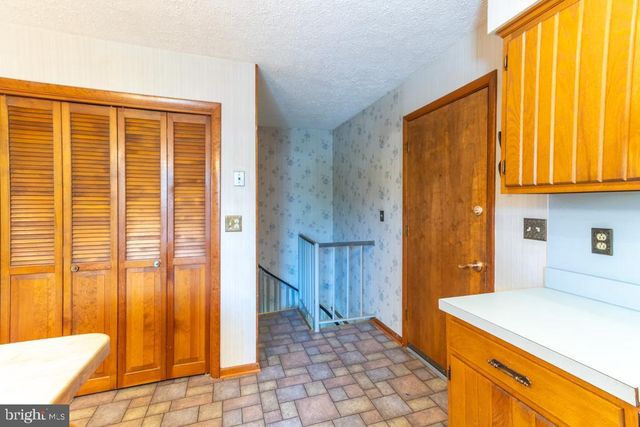16 MARVA CT, Martinsburg, WV 25404