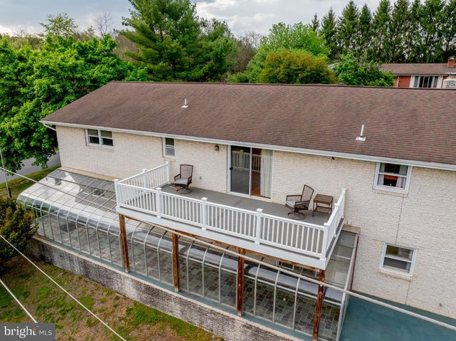 16 MARVA CT, Martinsburg, WV 25404
