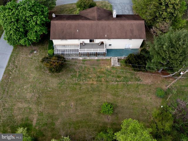 16 MARVA CT, Martinsburg, WV 25404