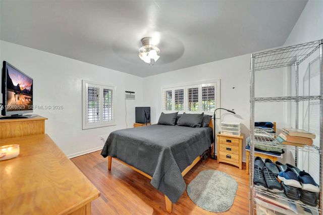 890 NE 138th Street, North Miami, FL 33161