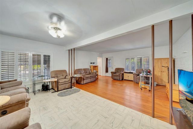 890 NE 138th Street, North Miami, FL 33161