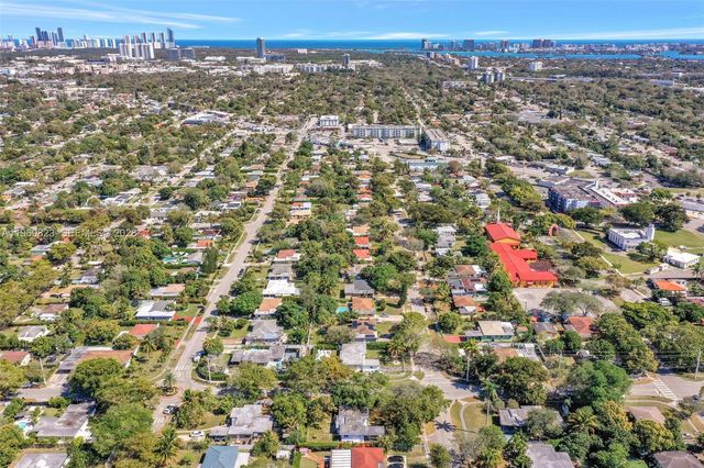 890 NE 138th Street, North Miami, FL 33161