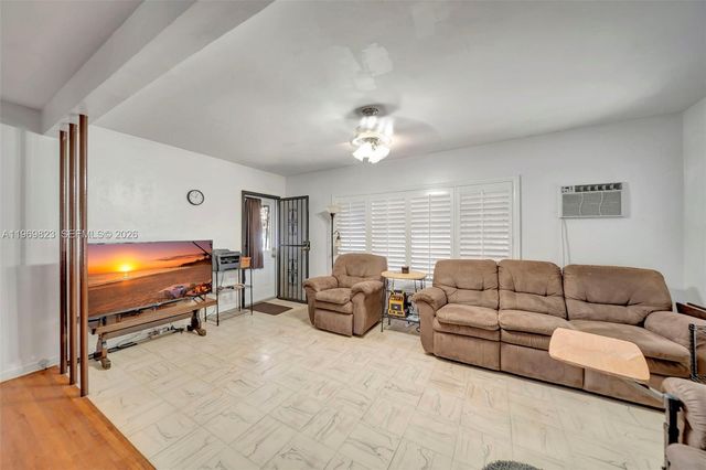 890 NE 138th Street, North Miami, FL 33161