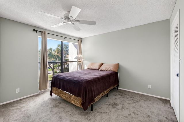 2303 Bridgewood Drive 2303, Boca Raton, FL 33434