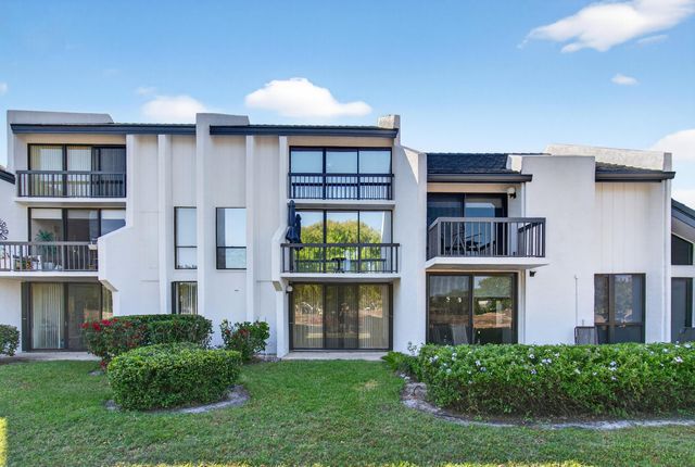 2303 Bridgewood Drive 2303, Boca Raton, FL 33434