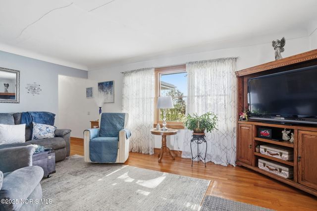 17024 E State Route 12, Findlay, OH 45840