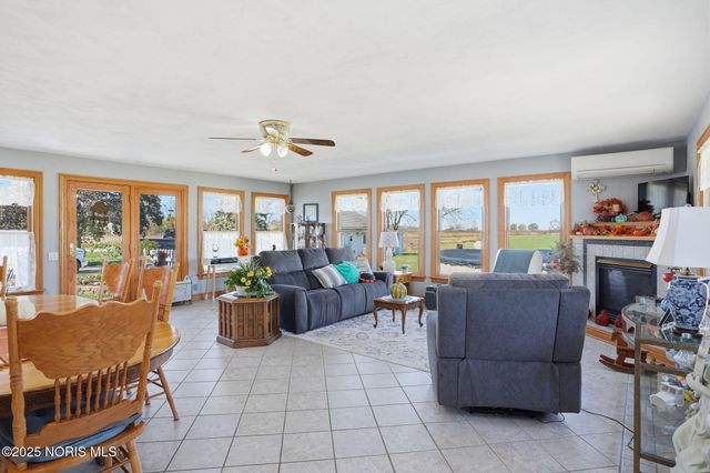 17024 E State Route 12, Findlay, OH 45840