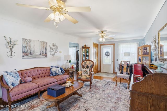 17024 E State Route 12, Findlay, OH 45840