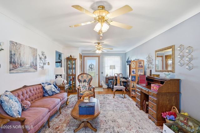 17024 E State Route 12, Findlay, OH 45840