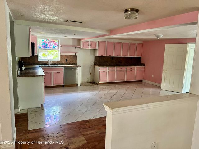 6063 Airmont Drive, Spring Hill, FL 34606