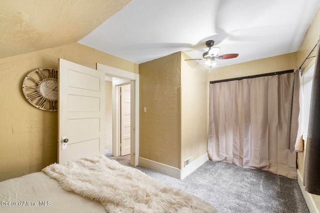 457 E Market Ave, Kellogg, ID 83837