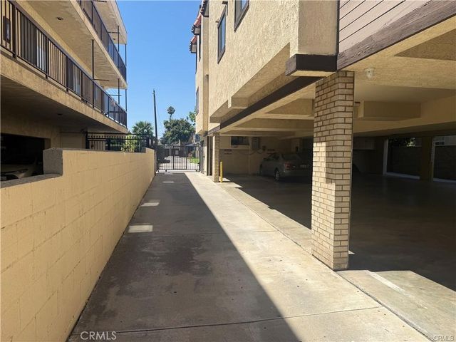1022 Irving Avenue 3, Glendale, CA 91201