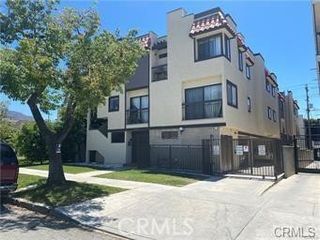 1022 Irving Avenue 3, Glendale, CA 91201