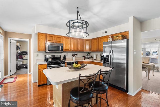 1 OVERLOOK CIR, Sicklerville, NJ 08081