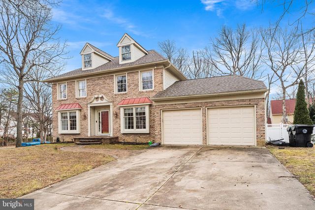 1 OVERLOOK CIR, Sicklerville, NJ 08081