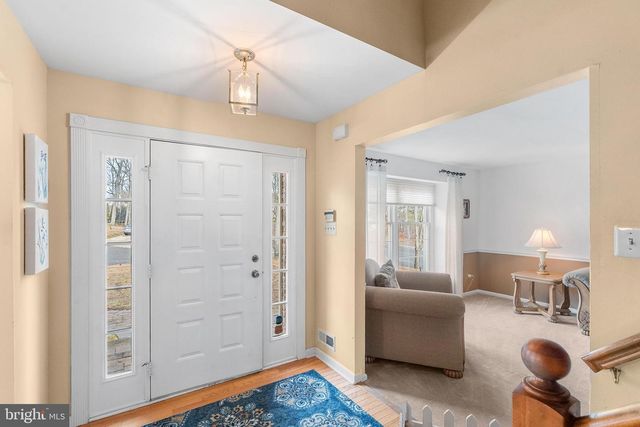 1 OVERLOOK CIR, Sicklerville, NJ 08081