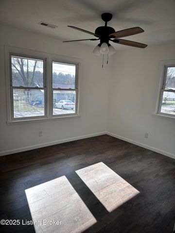 523 Leavette Ave, Leitchfield, KY 42754