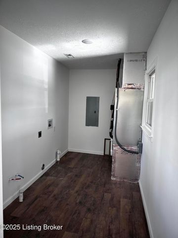 523 Leavette Ave, Leitchfield, KY 42754