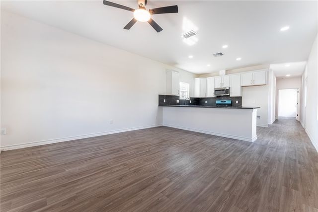 1725 15th St, Corpus Christi, TX 78404