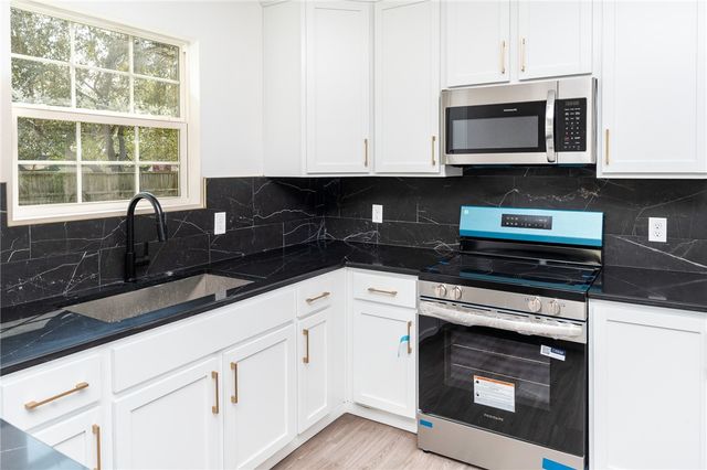 1725 15th St, Corpus Christi, TX 78404