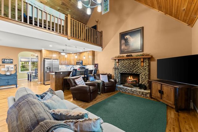 133 Pine Ridge Road, Ellijay, GA 30536