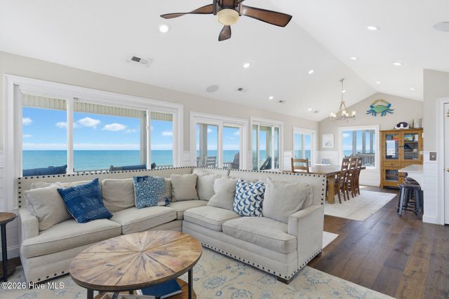 33 Porpoise Place, N Topsail Beach, NC 28460