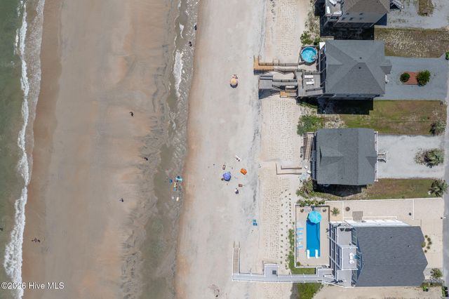33 Porpoise Place, N Topsail Beach, NC 28460