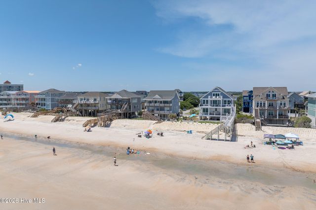 33 Porpoise Place, N Topsail Beach, NC 28460