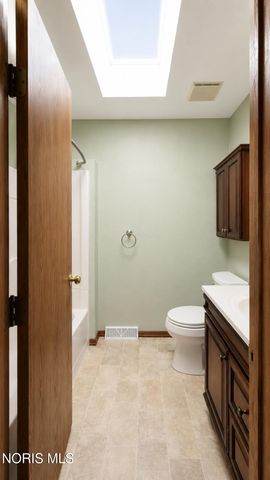 6011 Willowvale Drive, Toledo, OH 43615