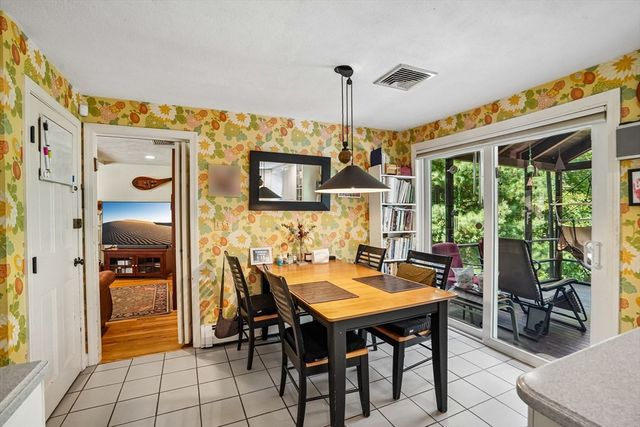 33 Carter Drive, Framingham, MA 01701