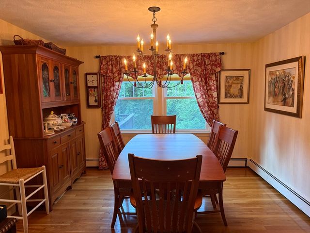 33 Carter Drive, Framingham, MA 01701