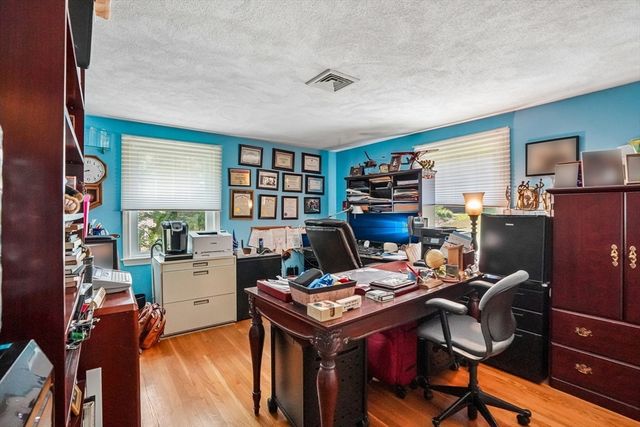 33 Carter Drive, Framingham, MA 01701